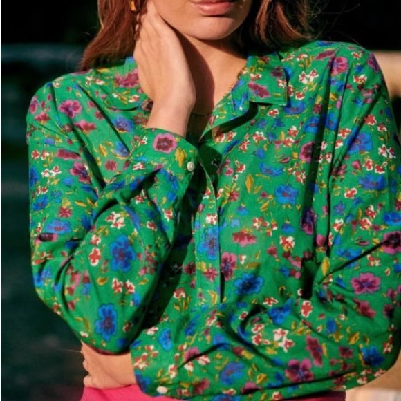 Sezane Tops - Sezane Pierro Shirt Verde Green Floral Size 36 US 4